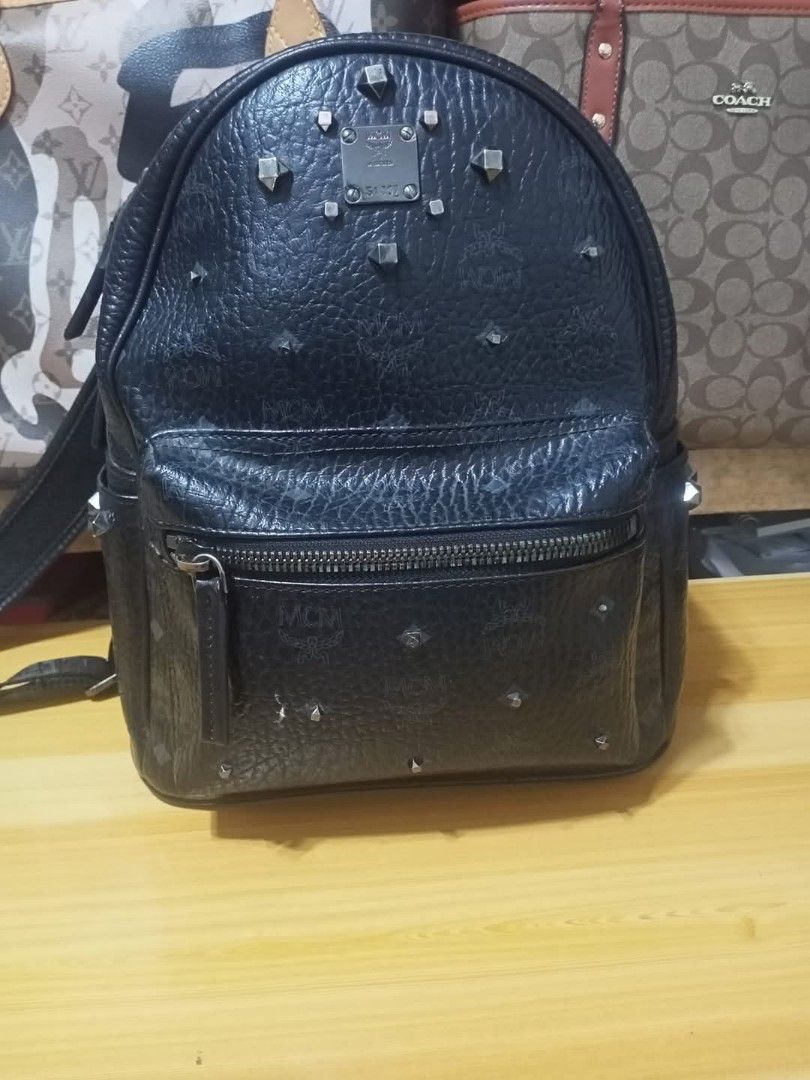 MCM backpack (Category: Luxury Bags & Wallets) located in Bayombong. Submitted by kweeeen (Listing ID 1359341637, Image 1). Description: For saleee Authentic MCM backpack with etiketa In very good condition slightly negotiable po super need lang ng funds.