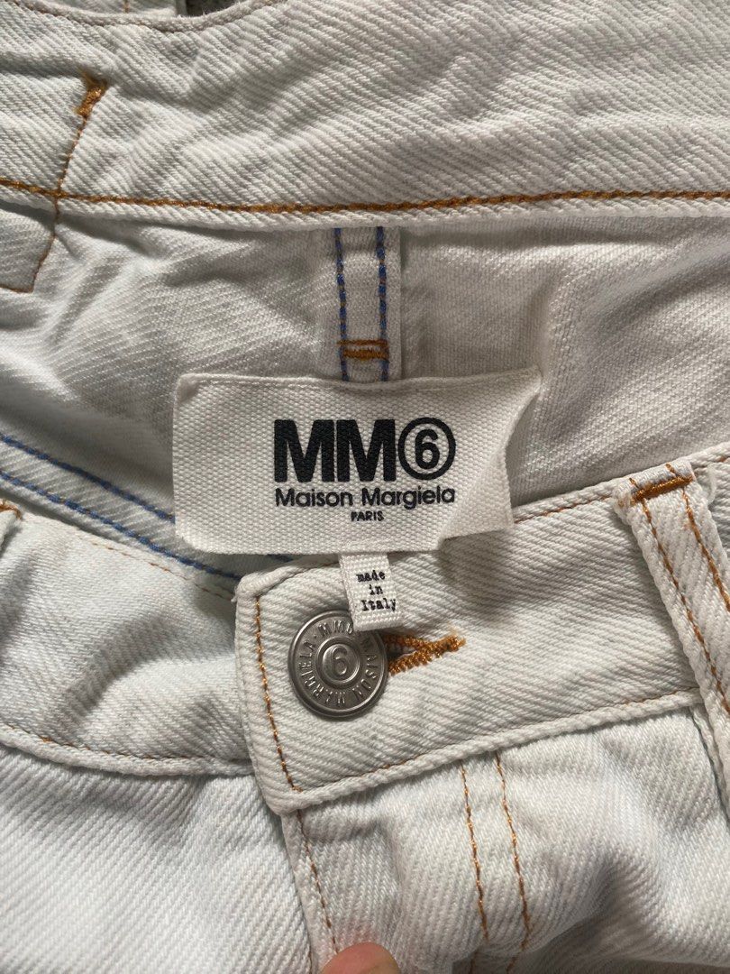 MM6 Maison Margiela Denim Pants (Category: Luxury Apparel) located in Olongapo. Submitted by copnsold (Listing ID 1359383054, Image 2). Description: 28”Waist 38”Length 7”Leg opening.