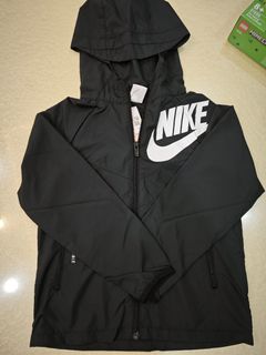(Category: ) located in . Submitted by shopaholic411 (Listing ID 1359391977, Image 1). Description: .