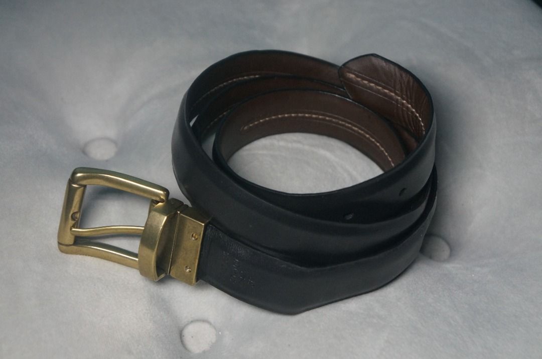 Perry Ellis Reversible Leather Belt (Category: Belts) located in Taguig. Submitted by tcstuff (Listing ID 1359377439, Image 2). Description: Belt Measurements: 47 in x 1.1 in Size 40 Newly cleaned, conditioned, polished leather. Newly polished metal hardware. Payment Method: GCash or GoGo Express COD .