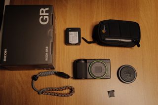 （分類：）位於 。 由 albe0000 提交（商品編號 1359356602，圖片 1）。簡介： 。