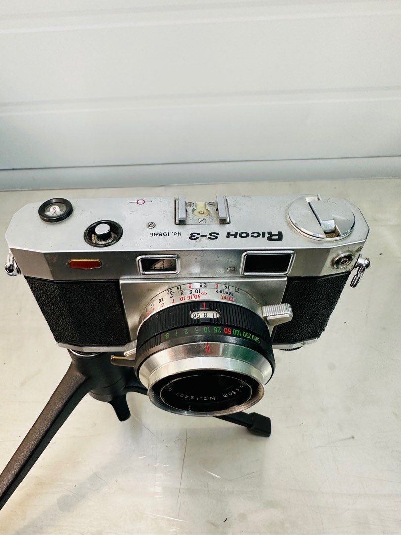 Ricoh S-3 Rangefinder (Category: Cameras) located in Manila. Submitted by dominicju40682 (Listing ID 1359385040, Image 2). Description: Ricoh S-3 Cosmetics 8/10 Clear viewfinder and lenses Aperture, shutter speed, timer all working Focusing function stuck Needs CLA Price is negotiable for sure buyer.