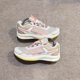 S A L O M O N ULTRA RAID BEIGE