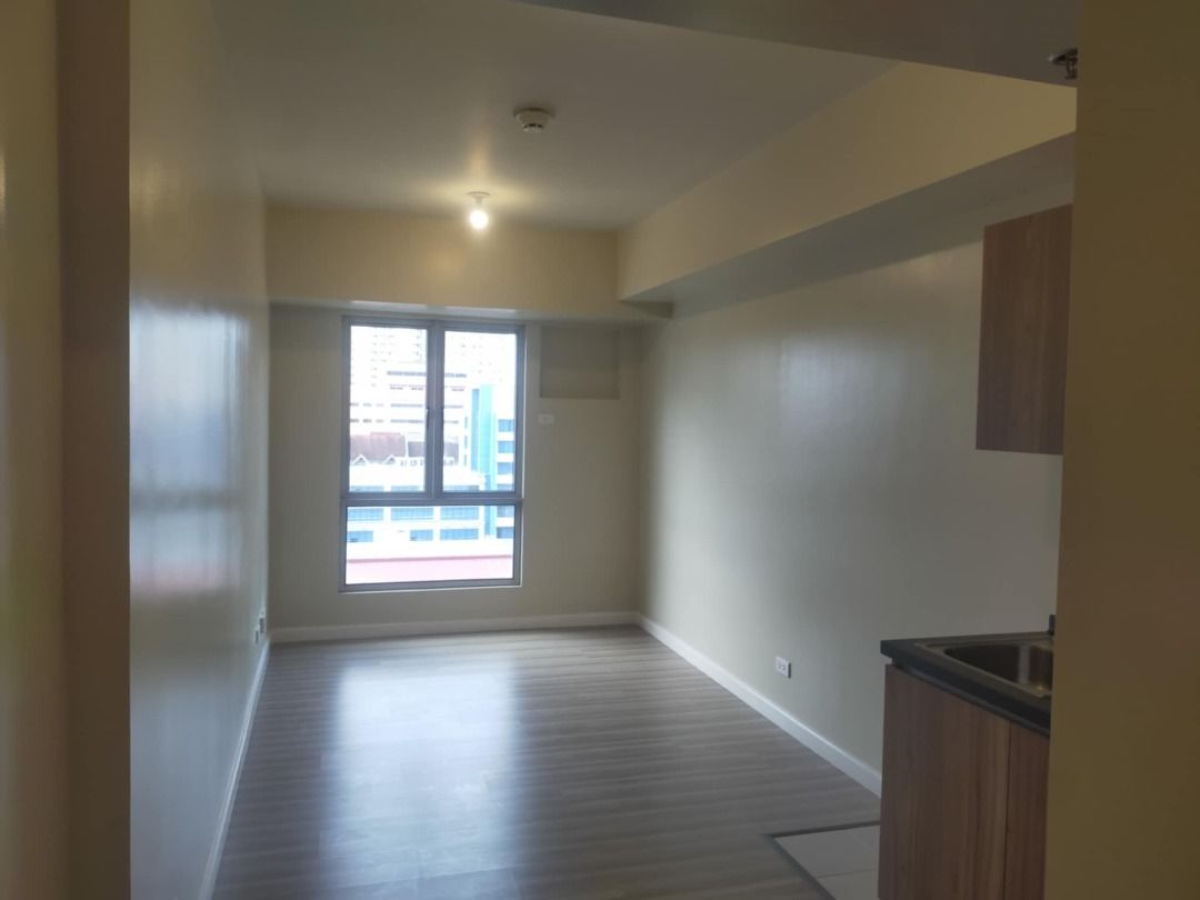 **tenant only** Avida towers makati southpoint - tower 1 5th studio for ...