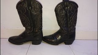 (Category: ) located in . Submitted by joshua3333 (Listing ID 1359384399, Image 1). Description: .