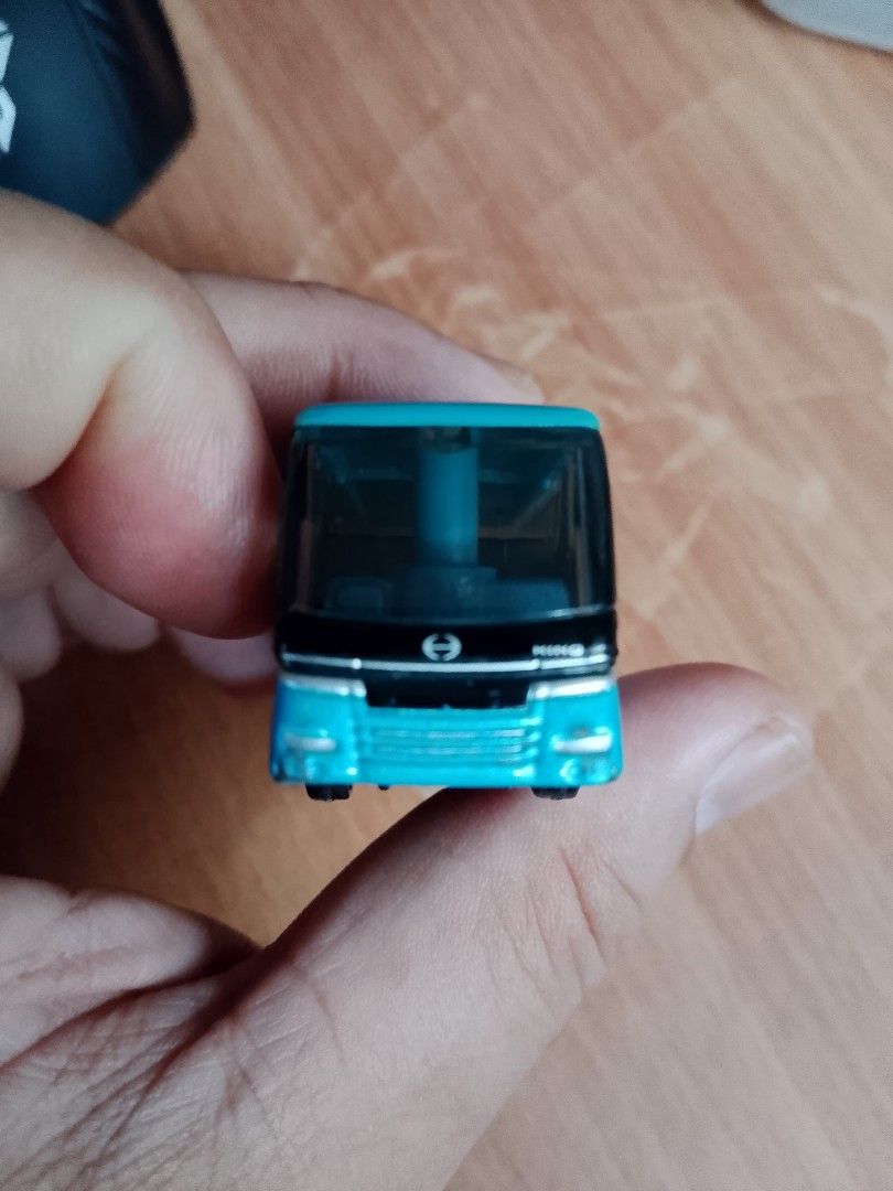 Tomica Hino S' Elega Bus Blue No. 101 (Category: Vehicle & Diecast Models) located in Quezon. Submitted by lled23 (Listing ID 1359314339, Image 1). Description: Tomica Hino S' Elega Bus Blue No. 101 - 100% good condition - no issues - no damage or repaired - never been played only issue: no box.