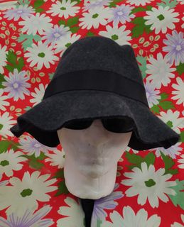 (Category: ) located in . Submitted by 2round_store (Listing ID 1359387194, Image 1). Description: .