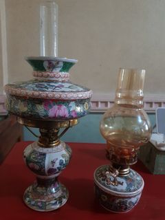 VINTAGE PORCELAIN LAMPS 2PCS