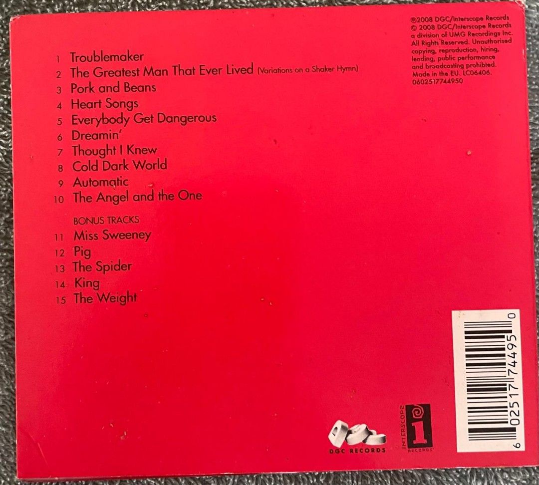 Weezer - Weezer (Red Album) (Category: CDs & DVDs) located in Cebu City. Submitted by g_roshamboo (Listing ID 1102556160, Image 2). Description: deluxe edition + 5 bonus tracks digipak.