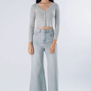 (Category: ) located in . Submitted by thriftvanilla (Listing ID 1359445751, Image 1). Description: .
