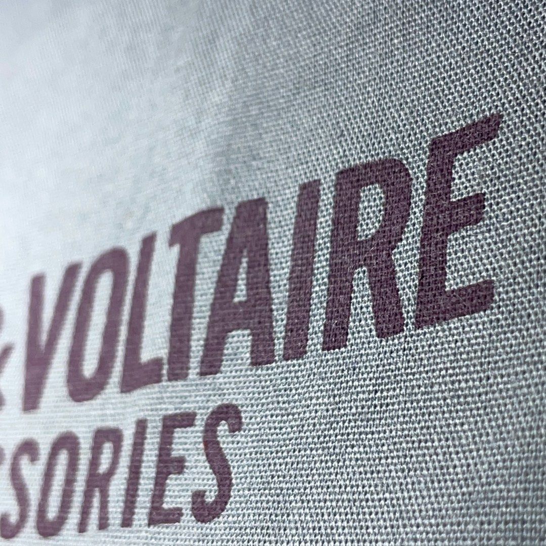 ZADIG & VOLTAIRE ACCESSORIES ✨ ANTHRACITE DUST BAG ✨Lightweight Fine Combed Cotton - No Drawstring (Category: Luxury Bags & Wallets) located in Alfonso. Submitted by beaux.choix (Listing ID 1359367913, Image 2). Description: New, never taken out of storage apart from first time laundry with Candide bag (this is M size). Drawstring lost in transit. One side with a small lighter dye from production. Please see photos. Measurements are in the photos