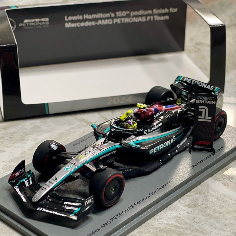 2024 Mercedes-AMG F1 W15 1/43 Spark Model | Lewis Hamilton