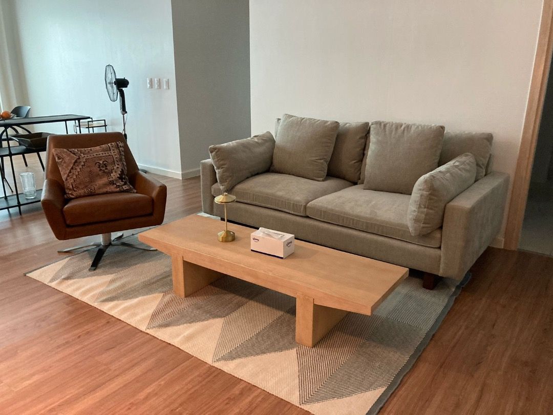 2BR Callisto Tower 1 (Category: Apartments & Condos) located in Makati City. Submitted by monica_dy (Listing ID 1359513227, Image 1). Description: FOR SALE: Callisto Tower 1 in Circuit, Makati. 130 sqm, 2 bedroom with balcony (Furnished) 1 Parking Php 37,000,000.00 Monica Dy Remax Unlimited 09178670719.