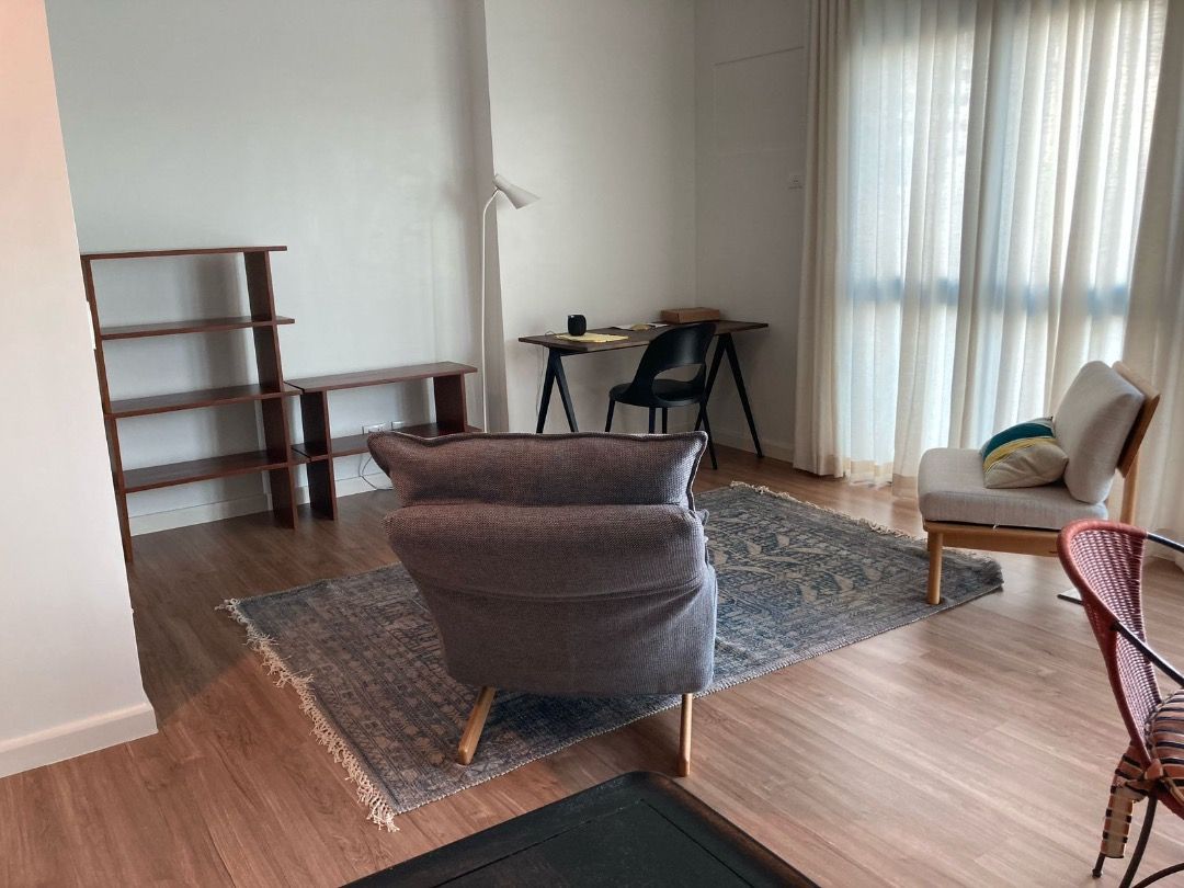 2BR Callisto Tower 1 (Category: Apartments & Condos) located in Makati City. Submitted by monica_dy (Listing ID 1359513227, Image 3). Description: FOR SALE: Callisto Tower 1 in Circuit, Makati. 130 sqm, 2 bedroom with balcony (Furnished) 1 Parking Php 37,000,000.00 Monica Dy Remax Unlimited 09178670719.