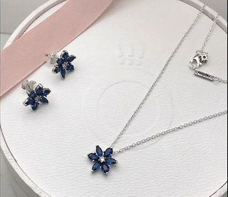 💎 SALE! PANDORA SPARKLING BLUE HERBARIUM NECKLACE & STUD EARRINGS SET