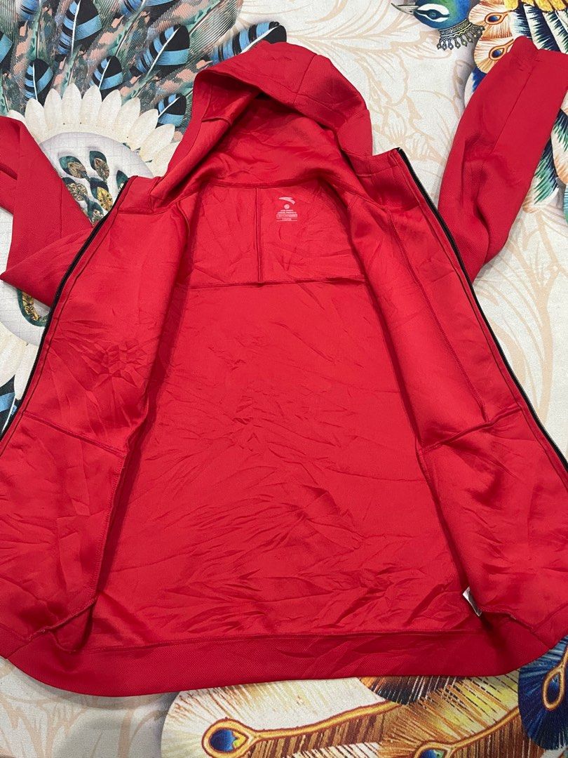 Anta klay thompson hoodie jacket (Category: Coats, Jackets and Outerwear) located in Panabo. Submitted by iameduk1988 (Listing ID 1359590319, Image 3). Description: Best fit medium to semi Large Dimension 21w 26L Condition 9/10 Color rate 9/10.