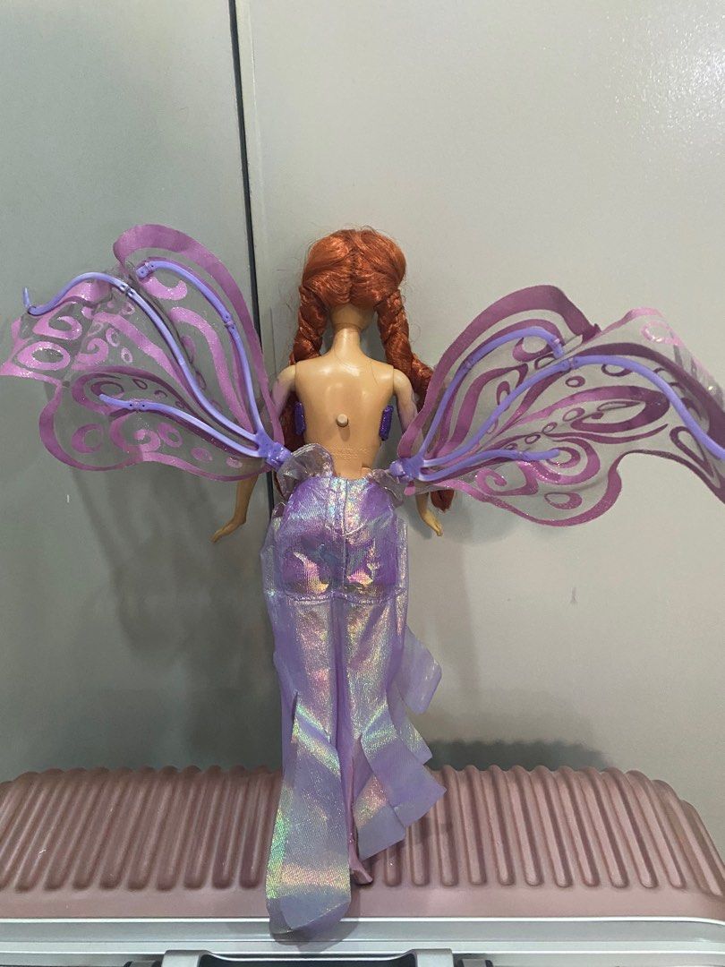 Barbie Fairytopia (Category: Kids Toys) located in Manila. Submitted by scuba_diver25 (Listing ID 1359592559, Image 3). Description: Vintage Barbie Lenara Purple Fairytopia Wonder Fairy 1999 Mattel Flutter Wings. What you see is what you get. MOP: Gcash MOD: Lalamove or J&T Location: Quezon city .