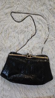 (Category: ) located in . Submitted by shop.katch (Listing ID 1359554812, Image 1). Description: .