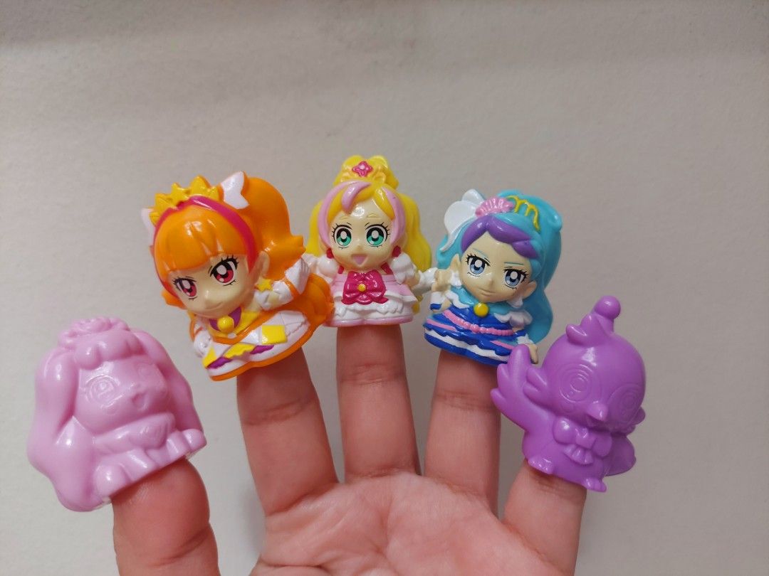 Bundle "Go! Princess Pretty Cure" Finger Puppet Toy Display (Category: Designer & Blind Box Toys) located in Pasig City. Submitted by muffinstoysshop (Listing ID 1359632159, Image 2). Description: Bundle "Go! Princess Pretty Cure" Finger Puppet Toy Display - Size : 1.5- INCH / 3.5 to 4 cm - Quantity: 5pcs - Good as new - Cleaned & Sanitized - Good Condition - What you see is what you get! - Item ONHAND ready for shipping - Great for gift / collec
