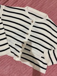(Kategori: ) berada di . Dikirim oleh stuffbyshaaa (ID iklan 1359653924, Gambar 1). Deskripsi: .
