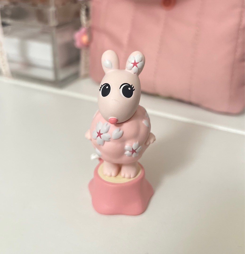 CBS Hanami Robby Sonny Angel (Category: Designer & Blind Box Toys) located in Manila. Submitted by stmofu_goods (Listing ID 1359611185, Image 1). Description: WTT WANT TO TRADE have: Cherry Blossom Hanami Robby BNWF want: only LTM bossa nova or rock, lop carousel DM ME! Meet up only: Podium.