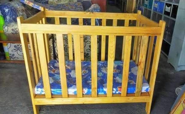 Crib with foam (Category: Cots & Cribs) located in Manila. Submitted by dolorchris69891 (Listing ID 1359530538, Image 2). Description: Heavy duty crib with foam 3300 SIZE ✅ W: 23.5 x L: 38 x H: 31 Same day delivery Brand new Cod DM. For. More. Details dasma.