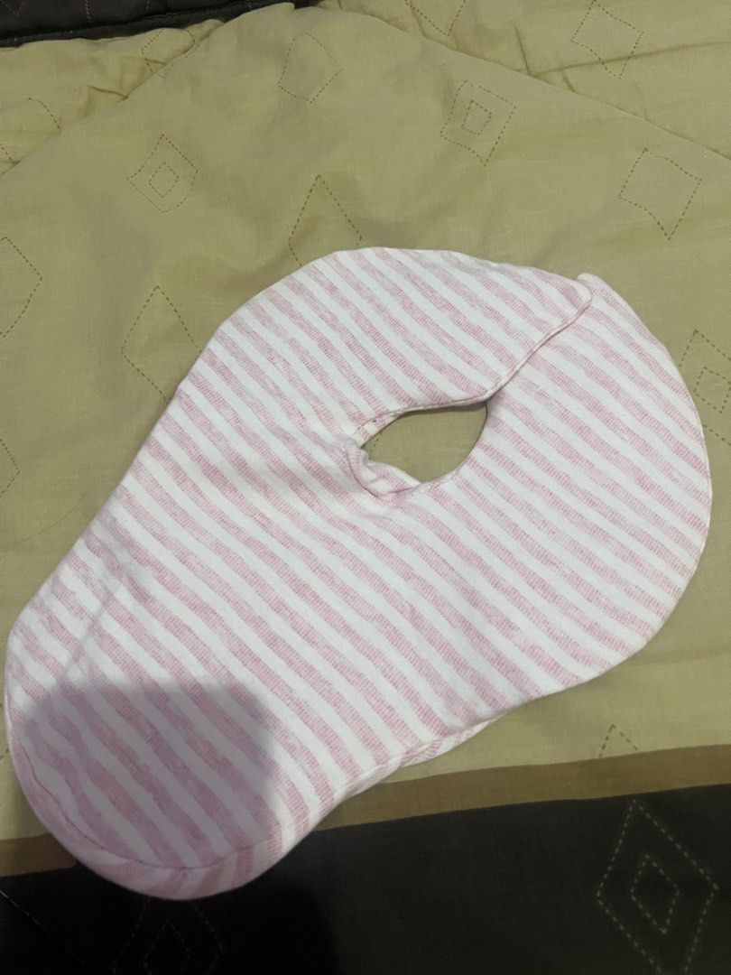 Dula Hot or Cold Therapack Reusable Gel Pack (Category: Breastfeeding & Bottle Feeding) located in Quezon City. Submitted by coleen.md (Listing ID 1359498667, Image 2). Description: .
