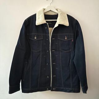 （分類：）位於 。 由 pangiaza 提交（商品編號 1359569658，圖片 1）。簡介： 。