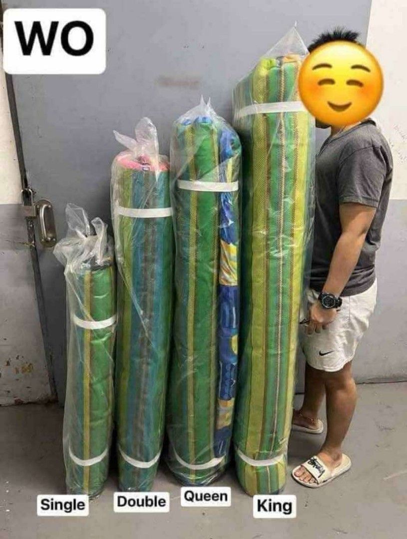 Foam with banig (Category: Bedding & Towels) located in Manila. Submitted by dolorchris69891 (Listing ID 1359549760, Image 2). Description: Foam banig ordinary 2inches kapal ng foam no design choosing single - 800 double - 900 queen - 1000 king - 1100.