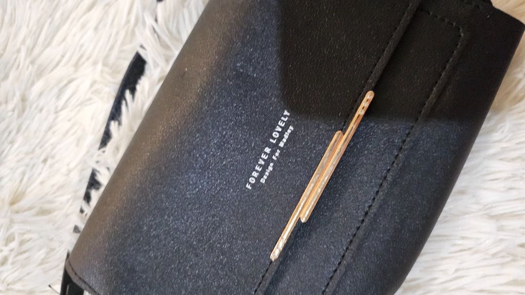 Forever Lovely Wallet sling bag (Category: Clutches) located in Cainta. Submitted by shop.katch (Listing ID 1359548260, Image 2). Description: .