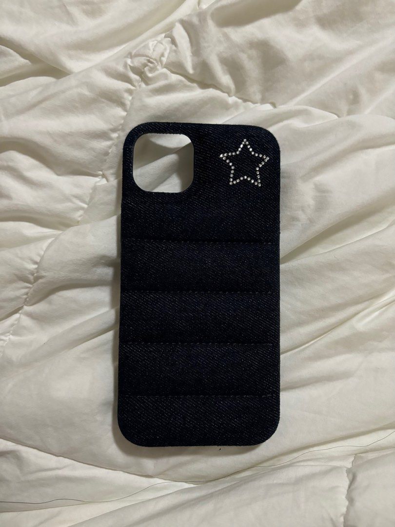 IPHONE 15Plus THEHUBCEBU DENIM PUFFER CASE (Category: Cases & Sleeves) located in Lipa City. Submitted by thriftwj (Listing ID 1359575674, Image 1). Description: OG PRICE 1.2k!! Slightly negotiable:) Like new, used once or twice. W/ box provided Inner lining ng case ay velvet :).