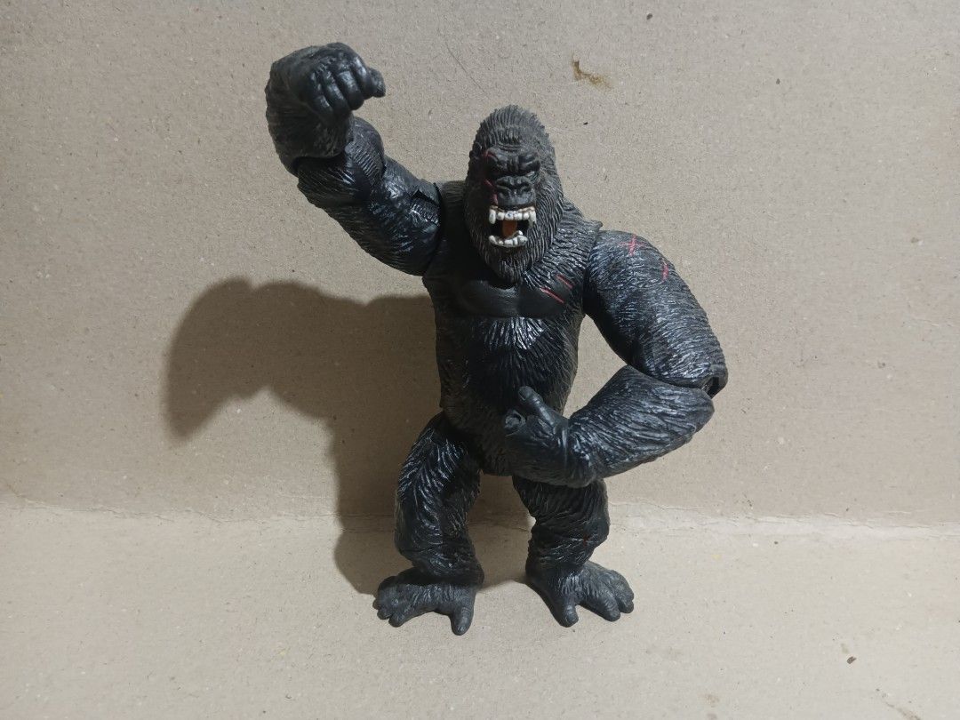 Kingkong action figure (Category: Figurines & Statues) located in Davao. Submitted by harrygoph (Listing ID 1359497842, Image 1). Description: Kingkong action figure Item is preloved /used Item is original Add 89 php for shipping via J&T Express.