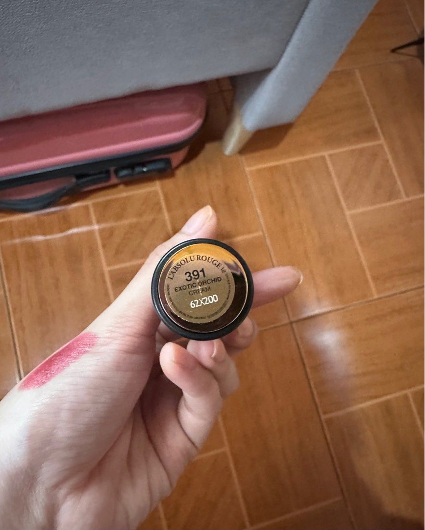Lancome Lipstick (Category: Makeup) located in Quezon City. Submitted by prelovedstuffbycheska (Listing ID 1359549016, Image 3). Description: used once negotiable price .
