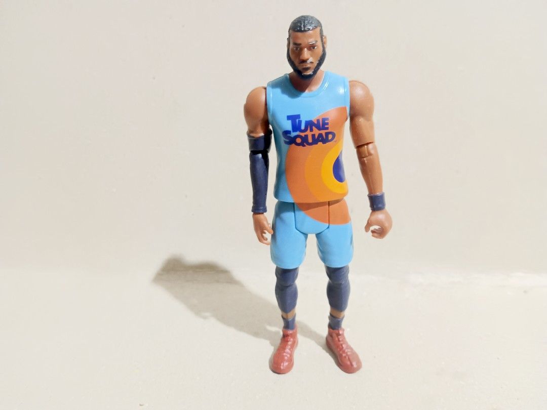 Lebron James Action figure (Category: Figurines & Statues) located in Davao. Submitted by harrygoph (Listing ID 1359504640, Image 1). Description: Lebron james action figure Item is preloved /used Item is original Add 89 php for shipping via J&T Express.