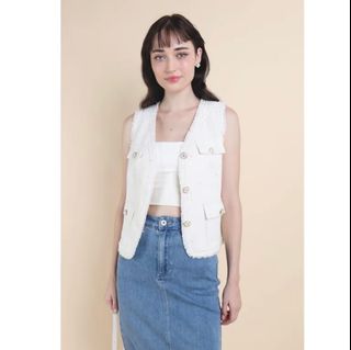 (Category: ) located in . Submitted by shoptink (Listing ID 1359574132, Image 1). Description: .
