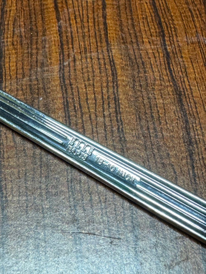 One piece Elle teaspoon (Category: Dinnerware & Cutlery) located in Davao. Submitted by parteawares2 (Listing ID 1359516004, Image 2). Description: One piece Elle teaspoon made in Japan .