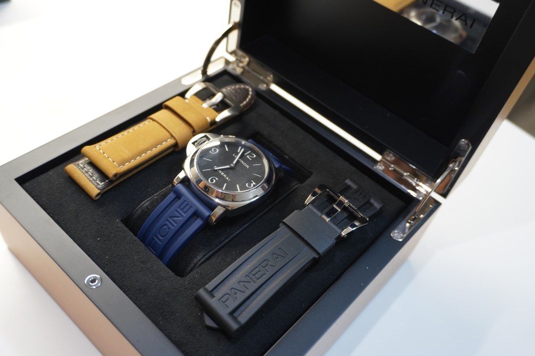 Panerai 219 (Category: Men's Watches) located in Paranaque City. Submitted by listitwithb (Listing ID 1359553433, Image 2). Description: 2013 Panerai 219 44mm Transparent caseback Sandwich dial With leather strap Complete set ₱245k.
