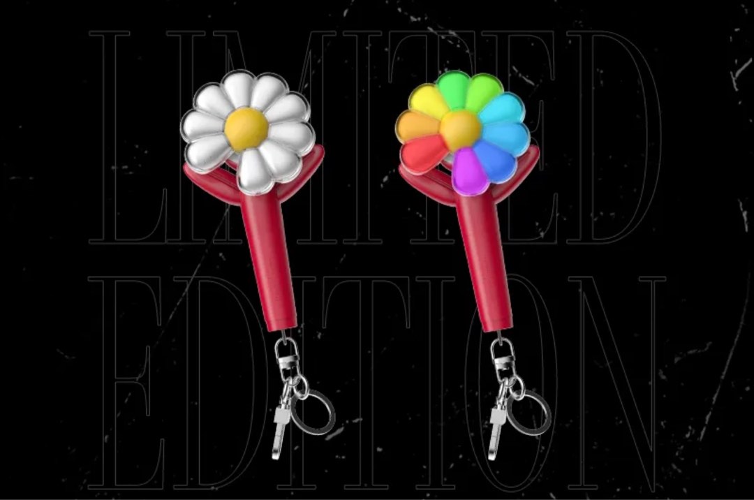 [PO Closed] GD G Dragon Official Mini Keyring Light stick (China ...