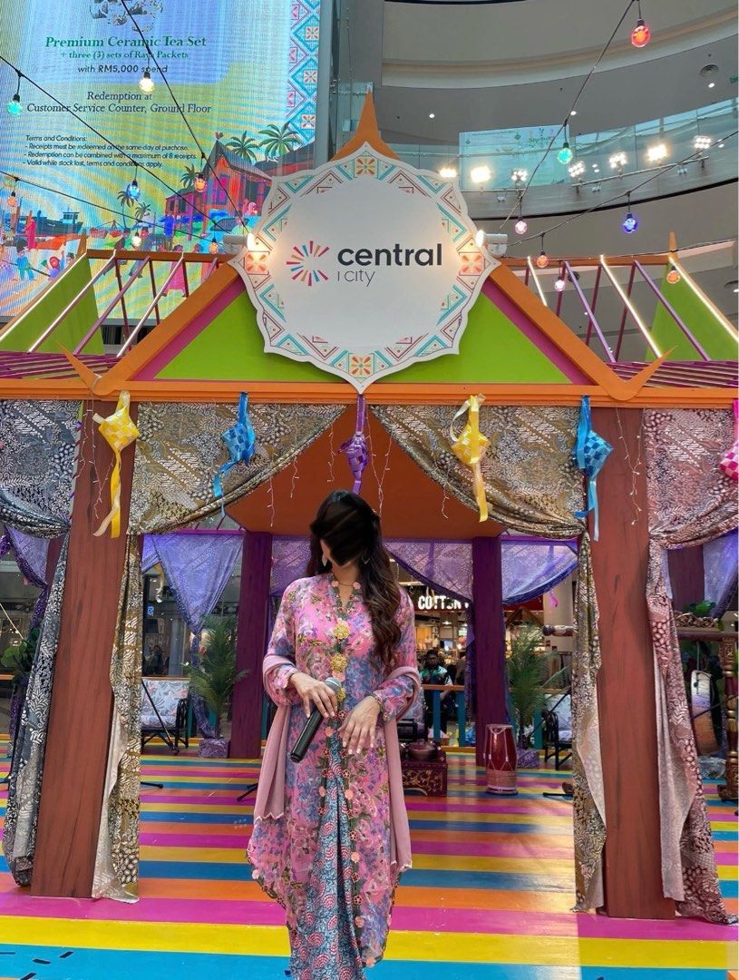 [RENT] One Set Maslea Kebaya Cikgu Anom + Maslea Kain Ikat, Women's ...