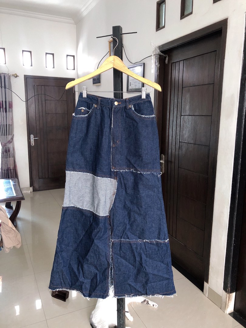 Rok blue jeans long skirt unfinished two tone ripped style belah tengah ...