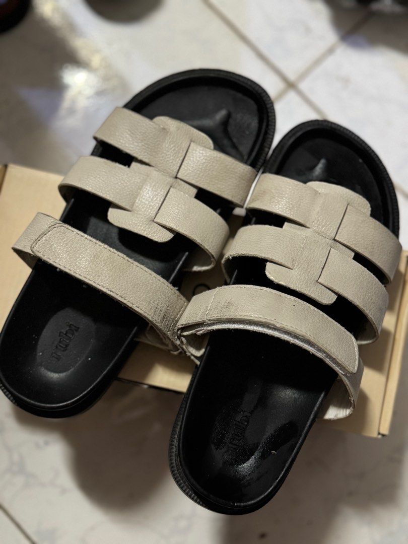 Rubi by cotton on sandals (Category: Flats & Sandals) located in Manila. Submitted by daaaann (Listing ID 1359493555, Image 2). Description: almost new.