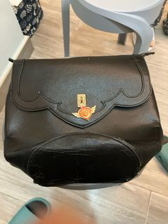 （分類：）位於 。 由 jamperusdm 提交（商品編號 1359616194，圖片 1）。簡介： 。