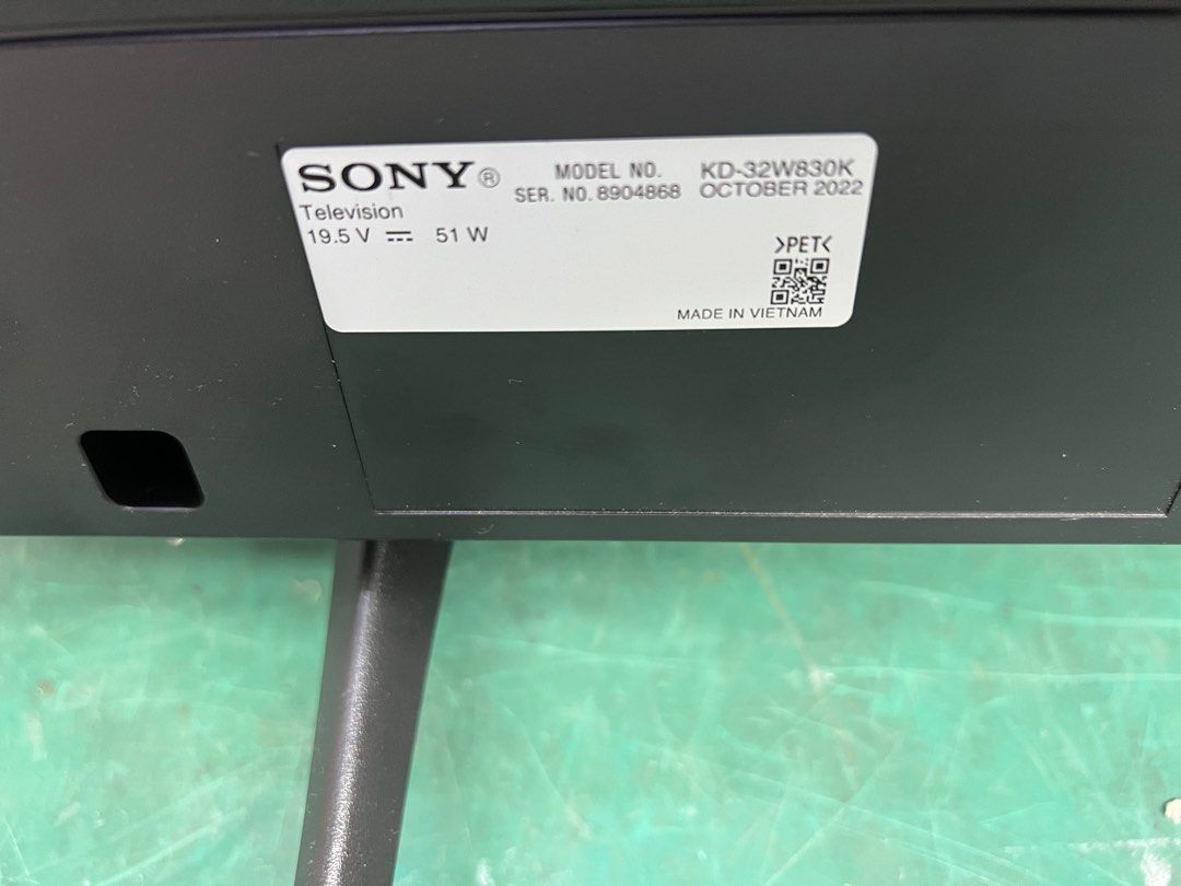 SONY 32吋Google TV 32W830K （分類：電視）位於 Hong Kong。 由 jianlz 提交（商品編號 1359570876，圖片 2）。簡介： SONY 32吋 smart TV Google系統操作 100%全正常 實體店可試機選擇 私what'sapp☎️9718 0851。