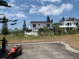 Tagaytay City lot at MetroGate Tagaytay Manors 240 sqm P17,000/sqm Clean Title
