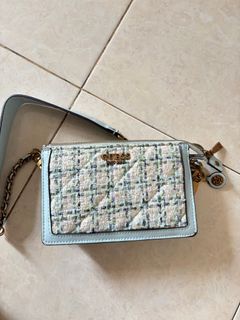 (Kategori: ) berada di . Dikirim oleh nilemon (ID iklan 1359573863, Gambar 1). Deskripsi: .