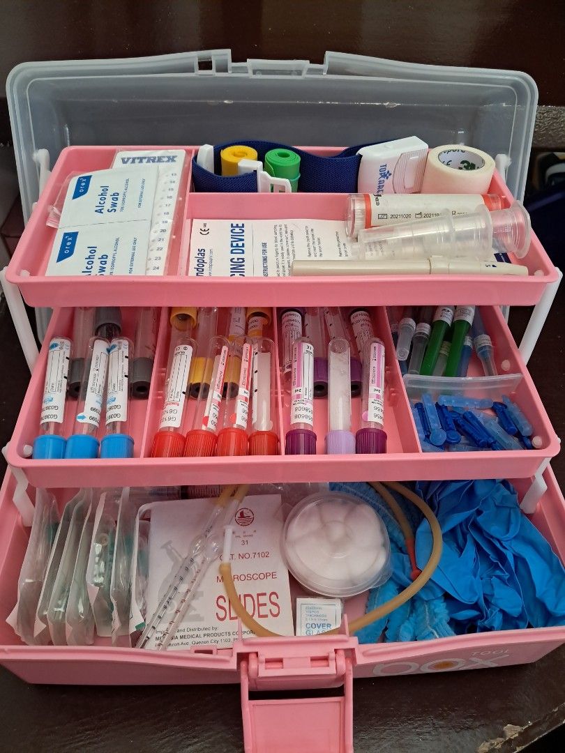 3-layered Phlebotomy Kit (Category: Medical Supplies & Tools) located in Bacoor. Submitted by white_beauty (Listing ID 1359768723, Image 1). Description: Updated Tackle box inclusions: 4 Non additive tube/Red 3 EDTA tube/Purple 3 Sodium citrate/Light Blue 3 Sodium Fluoride/Gray 8 Multi-sample needle 3 Vacutainer holder/ETS holder 2 Tourniquet 1 Tourniquet with clip Capillary tube/heparinized microhematocrit tubes (opened) 1 vitrex clay sealant (u