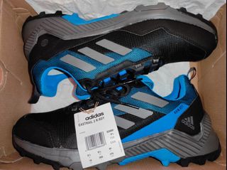 Adidas 行山出售| 波鞋| Carousell Hong Kong