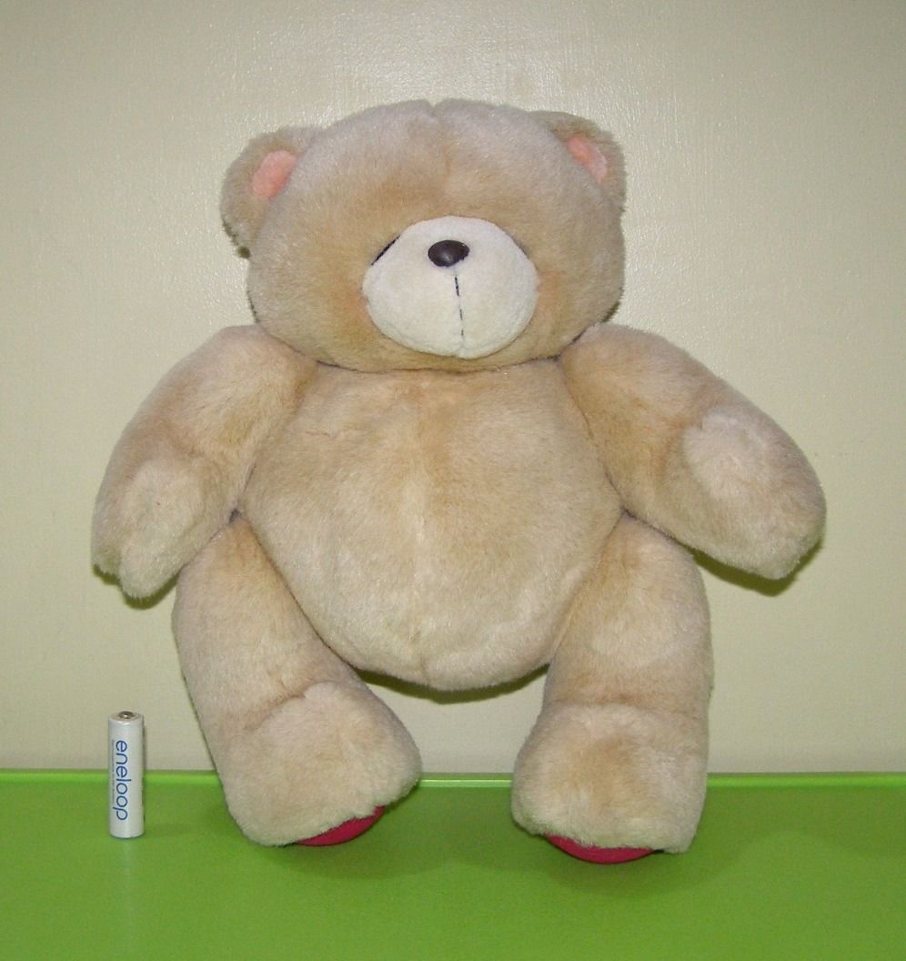 Big ANDREW BROWNSWORD “Forever Friends” Teddy Bear (Category: Plushies & Soft Toys) located in Cebu City. Submitted by smartvogue (Listing ID 1359787158, Image 1). Description: Like new except for a tiny scrape on the nose. Approximately measures 12" x 12" x 5". Please see battery for sizing reference. From my collection!.
