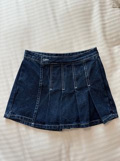 (Category: ) located in . Submitted by iluvavocadoes (Listing ID 1359697156, Image 1). Description: .