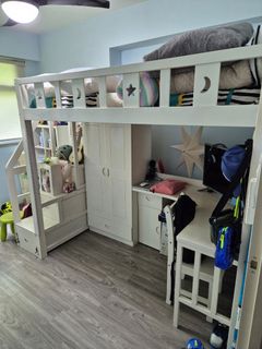 (Category: ) located in . Submitted by yanpieces (Listing ID 1359699718, Image 1). Description: .